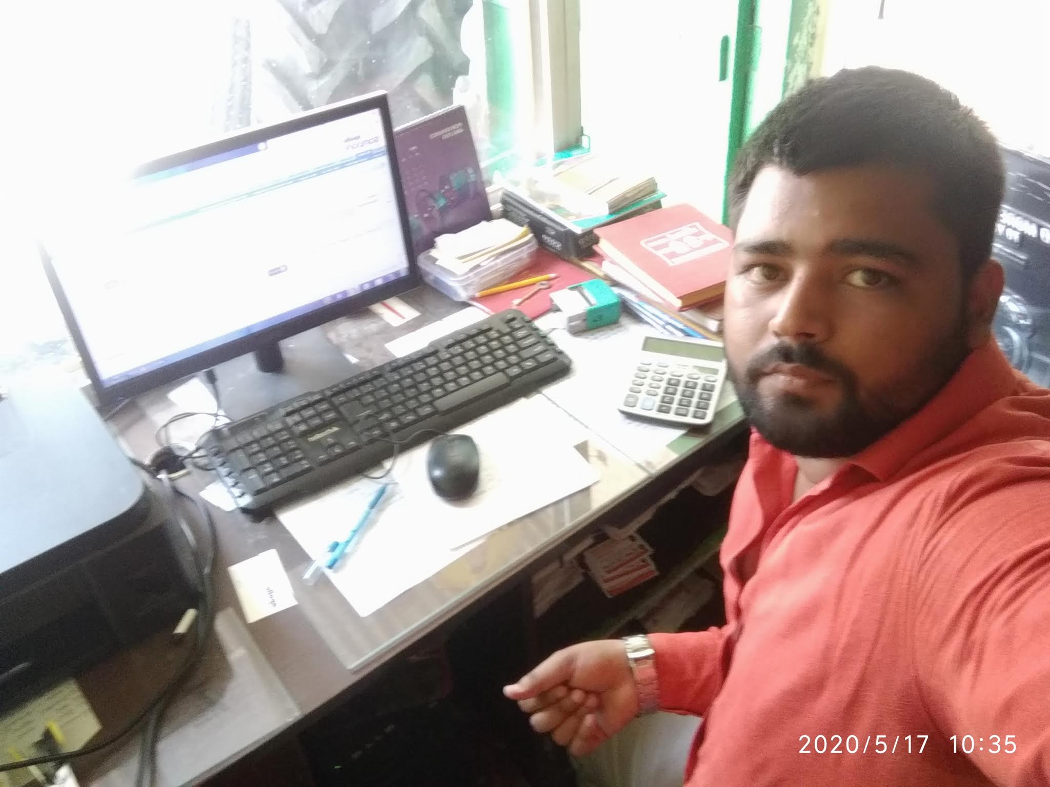 Rahul And Babul Travels Fleet