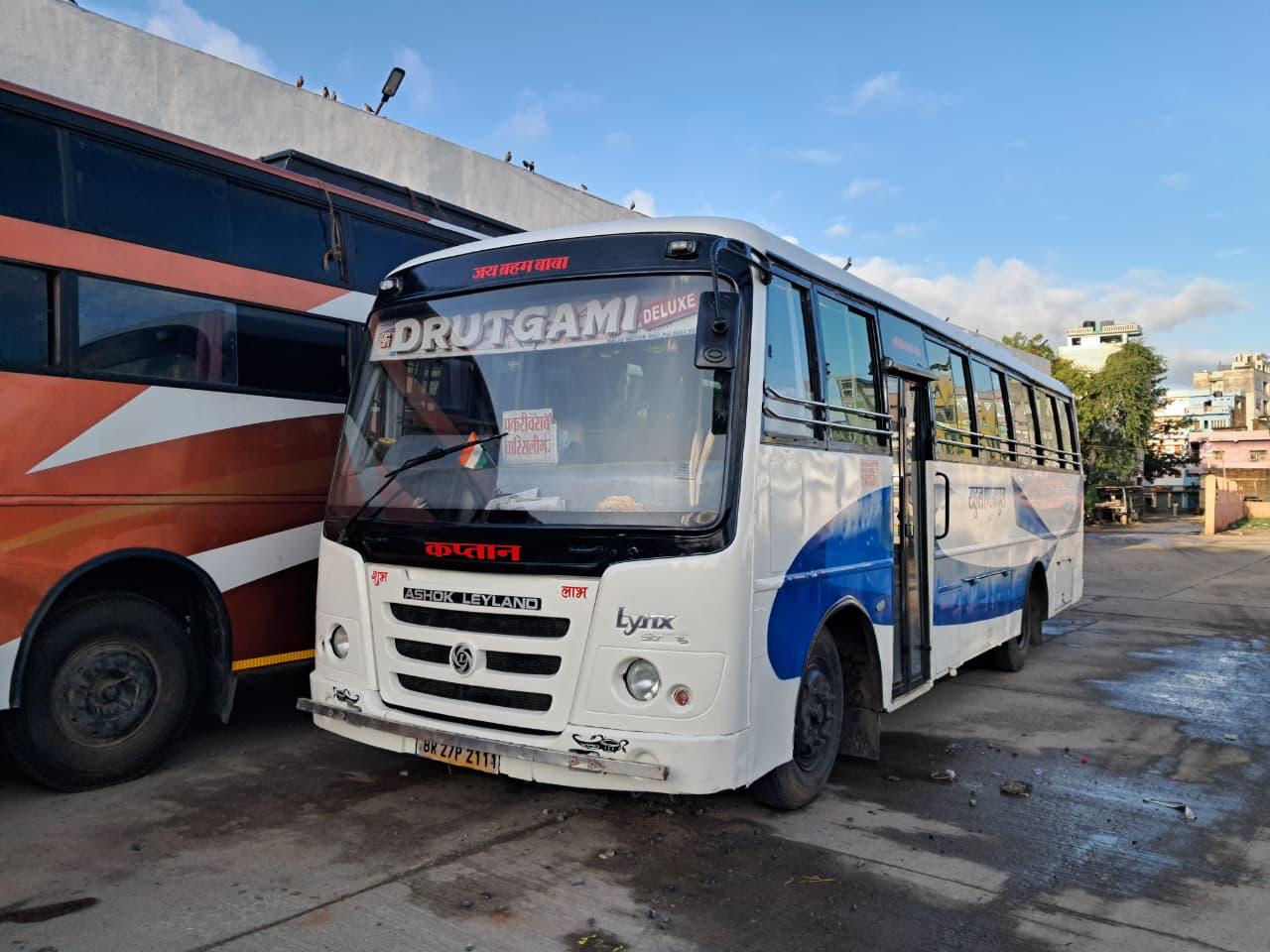 Drutgami Ashok Leyland bus front angled view